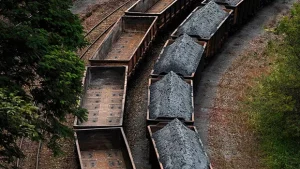 Trilhos Ferroviários na, Indústria Mineradora, trilhos, mineração, GMS